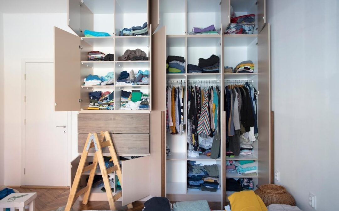 How to Declutter Your Room and Free Up Space