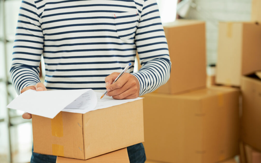 5 Reasons to Create a Packing List When Putting Your Belongings in Self-Storage